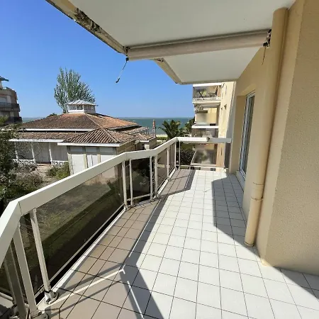 T3 A Avec Balcon - 4 Couchages, Proche Plage, Equipe - Fr-1-474-202